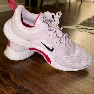 Nike Women's Renew In Season Tr 11 Running Shoes- Size 10